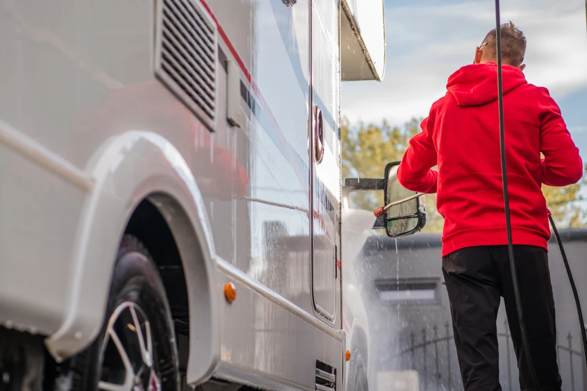 man power washing rv santa rosa